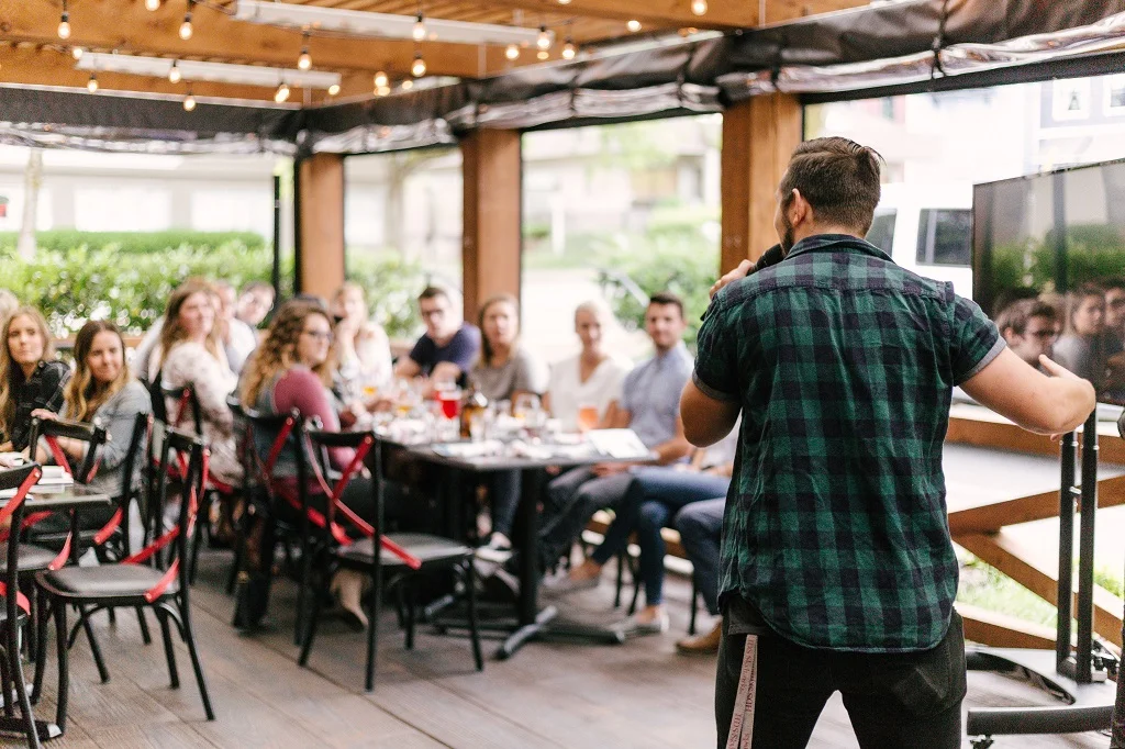 Tips Menjadi Public Speaker Yang Handal