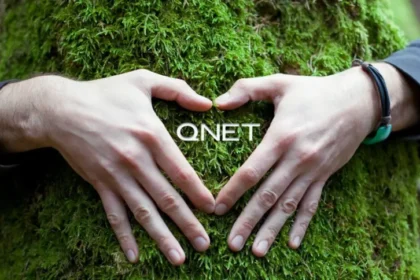 qnet green legacy hugging tree 860x484 1