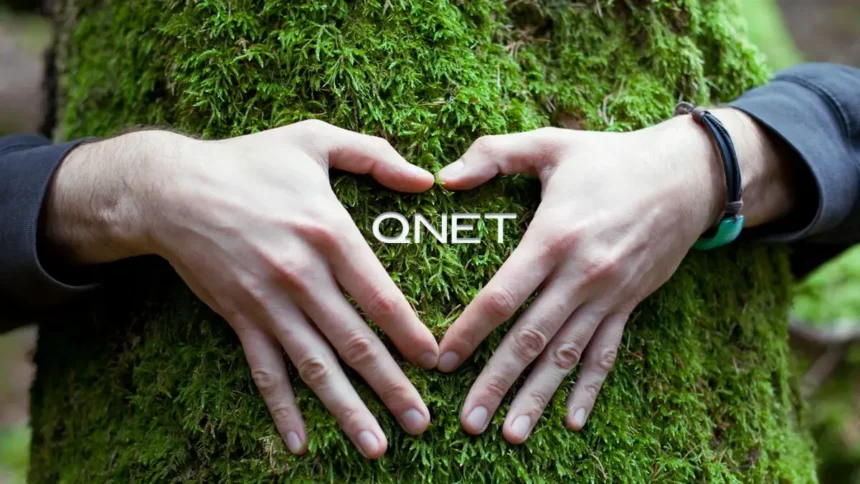 qnet green legacy hugging tree 860x484 1